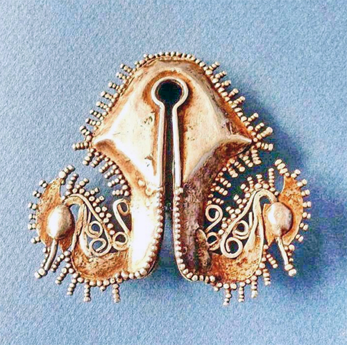 Mamuli from Indonesia | The Daalder Collection
