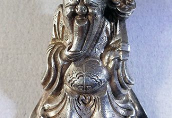 Bonnet Ornament from China